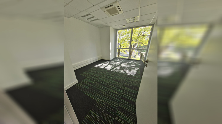 Ma-Cabane - Location Divers Vannes, 691 m²