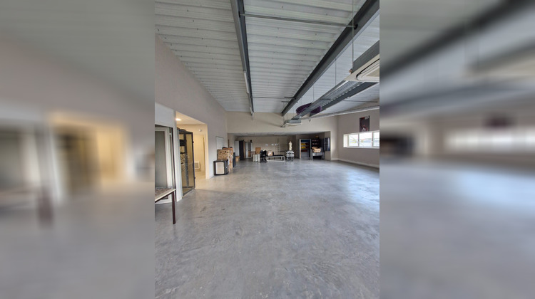 Ma-Cabane - Location Divers Vannes, 217 m²