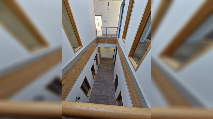 Ma-Cabane - Location Divers Vannes, 250 m²