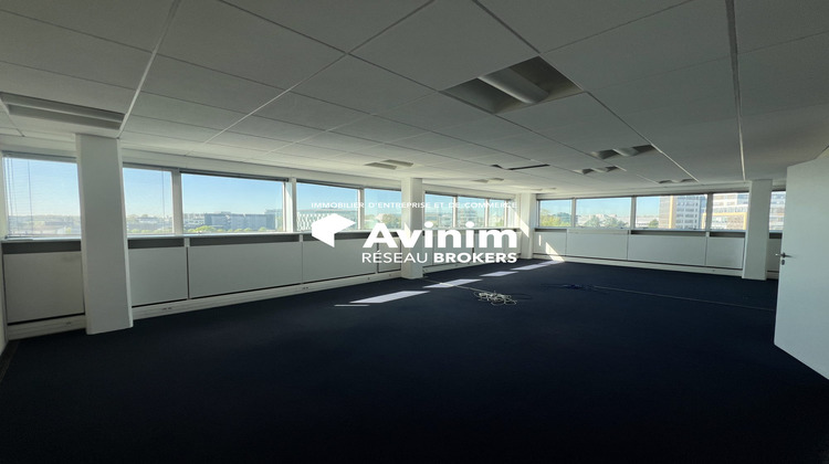 Ma-Cabane - Location Divers Vélizy-Villacoublay, 174 m²