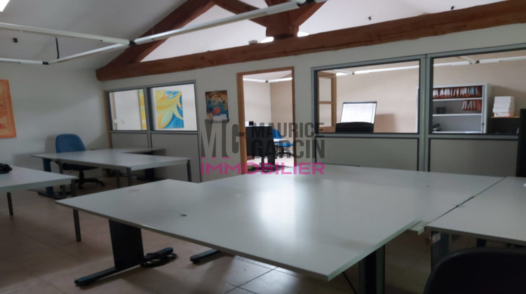 Ma-Cabane - Location Divers Velleron, 260 m²