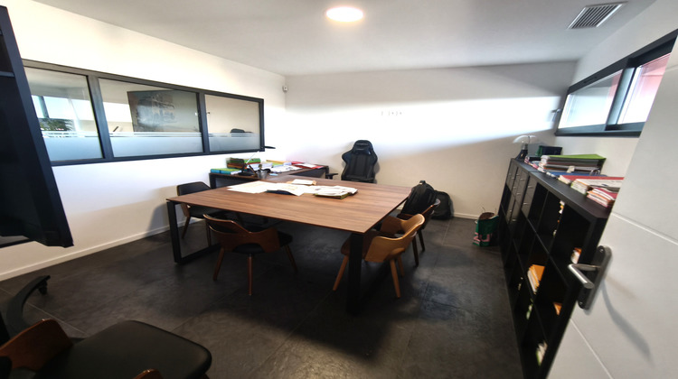 Ma-Cabane - Location Divers Vergèze, 82 m²