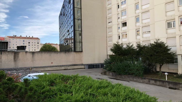 Ma-Cabane - Location Divers VILLEURBANNE, 0 m²