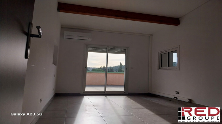 Ma-Cabane - Location Divers Vitrolles, 160 m²