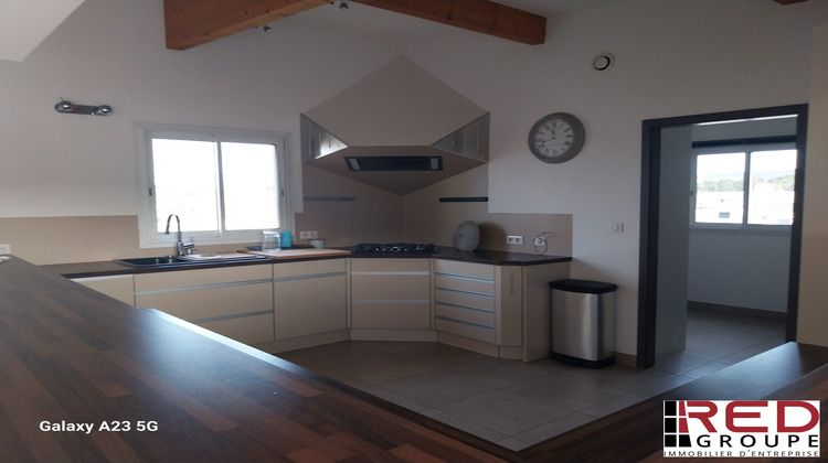 Ma-Cabane - Location Divers Vitrolles, 160 m²