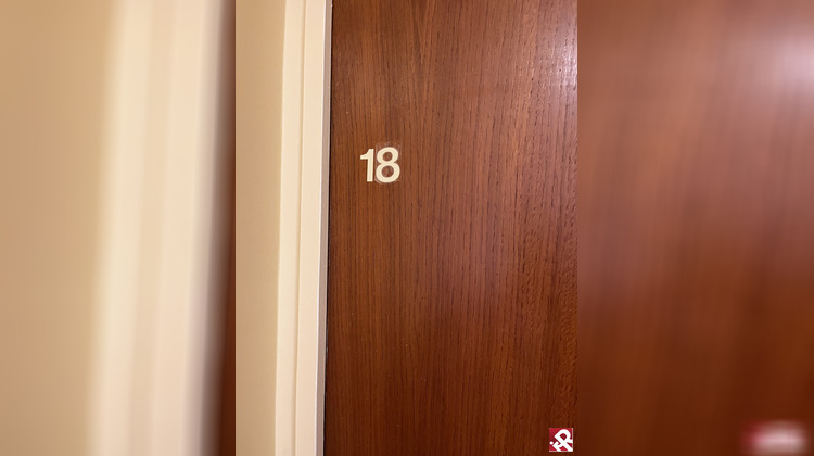 Ma-Cabane - Location Immeuble Guéret, 964 m²