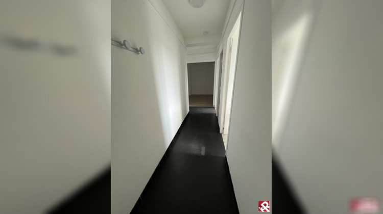 Ma-Cabane - Location Immeuble Guéret, 964 m²