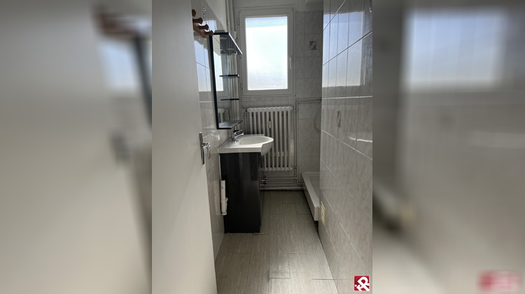 Ma-Cabane - Location Immeuble Guéret, 964 m²