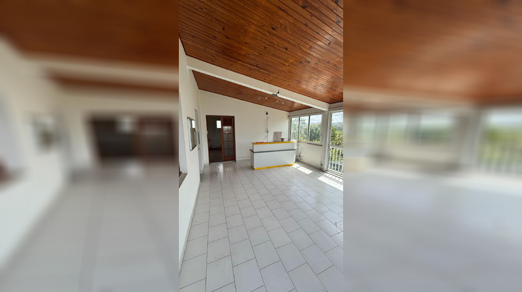 Ma-Cabane - Location Immeuble Riviere-Salee, 250 m²