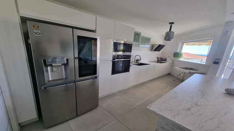 Ma-Cabane - Location Immeuble Schoelcher, 97 m²