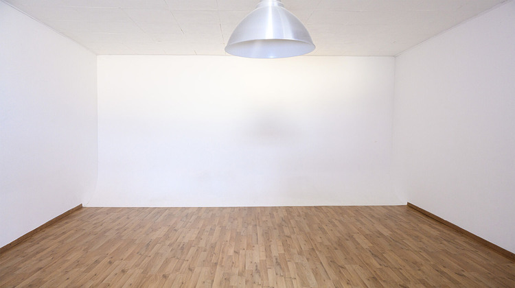 Ma-Cabane - Location Immeuble THIONVILLE, 76 m²