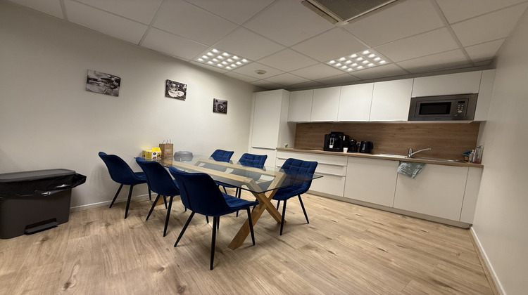 Ma-Cabane - Location Local commercial Échirolles, 334 m²