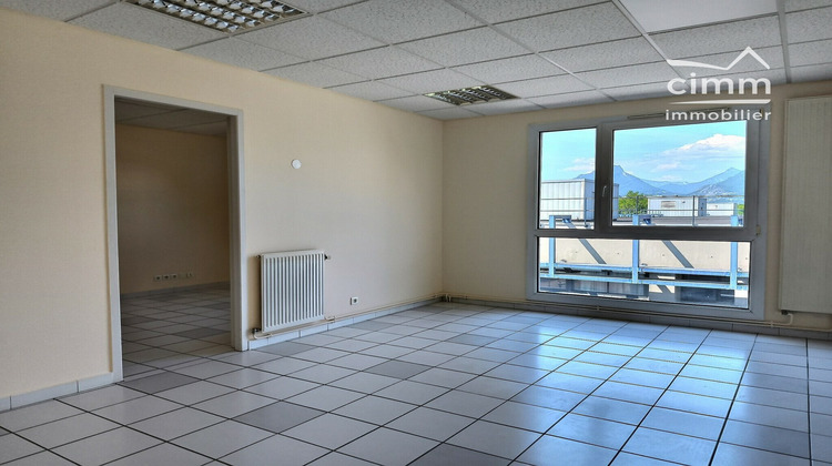 Ma-Cabane - Location Local commercial Échirolles, 59 m²