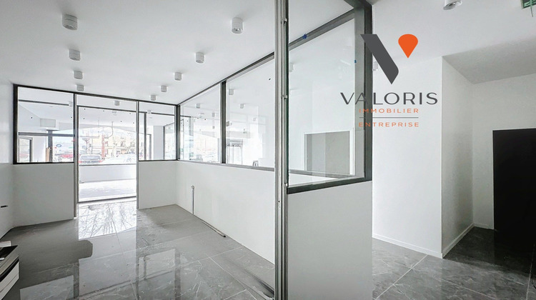 Ma-Cabane - Location Local commercial Échirolles, 270 m²