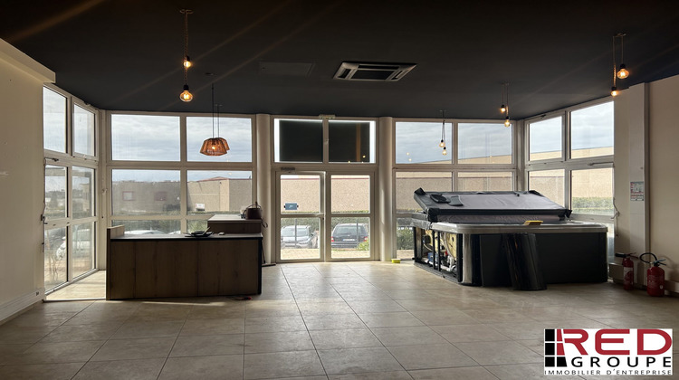 Ma-Cabane - Location Local commercial Éguilles, 100 m²