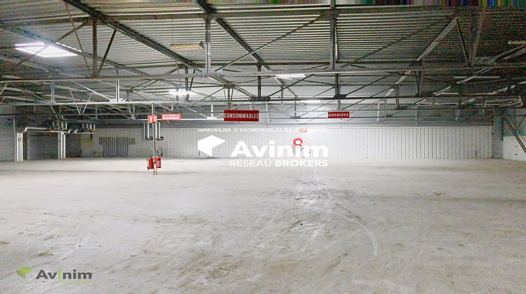 Ma-Cabane - Location Local commercial Éloyes, 1007 m²