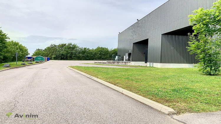 Ma-Cabane - Location Local commercial Épinal, 2735 m²