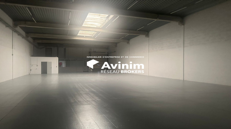 Ma-Cabane - Location Local commercial Éragny, 366 m²