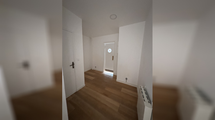 Ma-Cabane - Location Local commercial Étampes, 55 m²