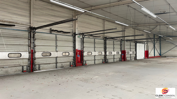 Ma-Cabane - Location Local commercial Évreux, 1121 m²