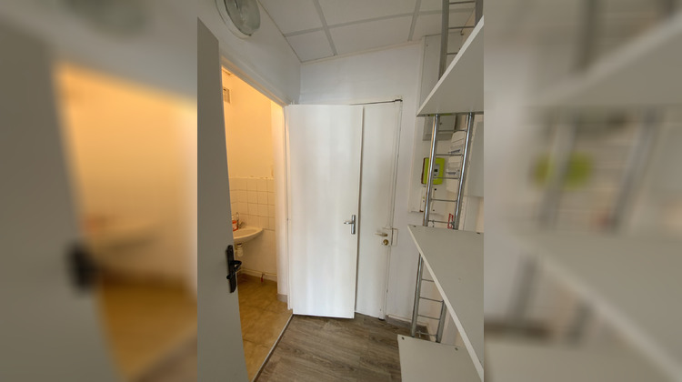 Ma-Cabane - Location Local commercial Évreux, 28 m²