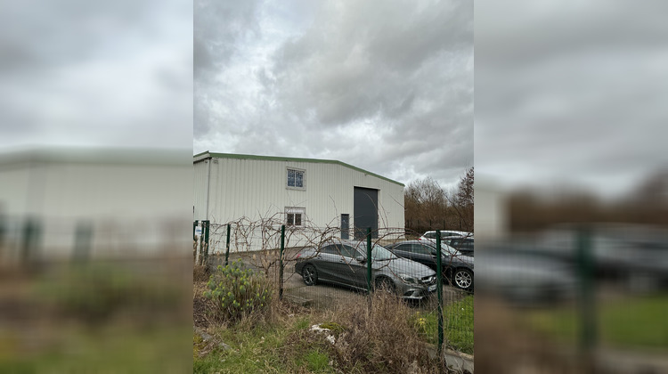 Ma-Cabane - Location Local commercial Acquigny, 340 m²