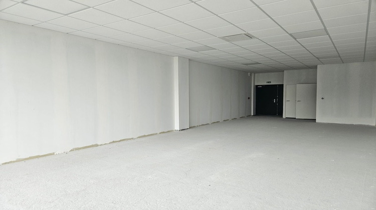 Ma-Cabane - Location Local commercial AGEN, 70 m²