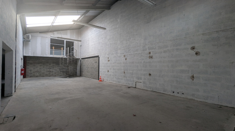 Ma-Cabane - Location Local commercial Aïcirits-Camou-Suhast, 420 m²