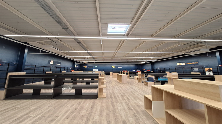 Ma-Cabane - Location Local commercial Aire-sur-l'Adour, 610 m²