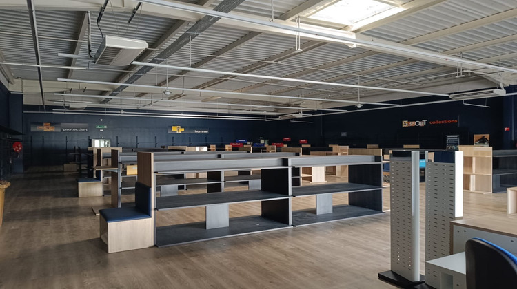 Ma-Cabane - Location Local commercial Aire-sur-l'Adour, 610 m²