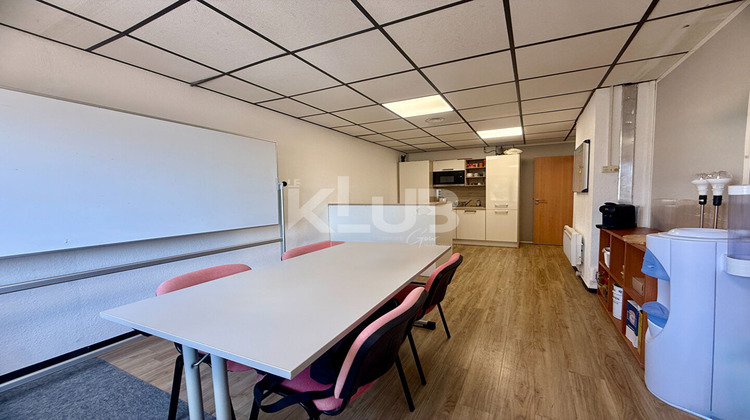 Ma-Cabane - Location Local commercial AIX-EN-PROVENCE, 96 m²
