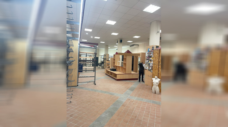 Ma-Cabane - Location Local commercial Aix-en-Provence, 285 m²