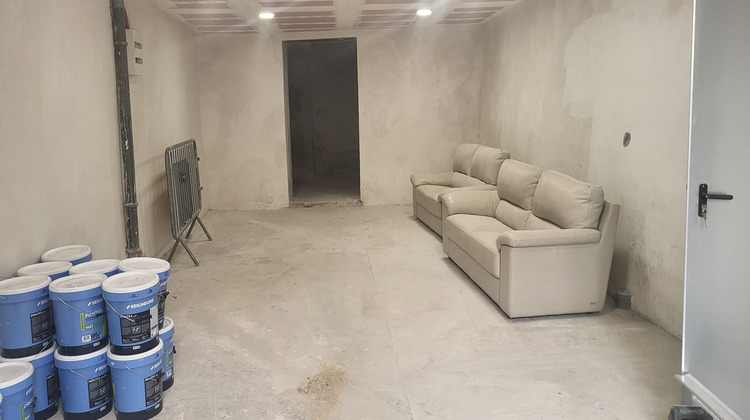 Ma-Cabane - Location Local commercial Aix-en-Provence, 70 m²