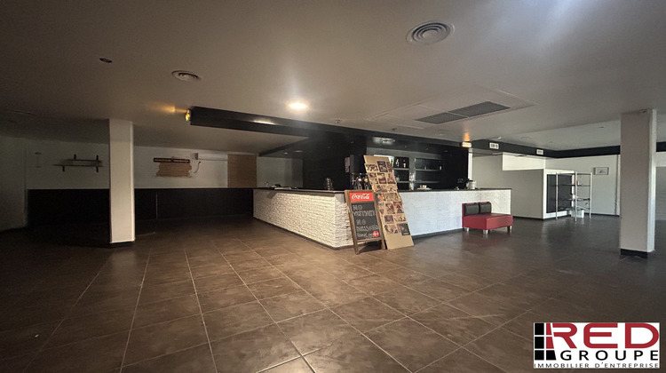 Ma-Cabane - Location Local commercial Aix-en-Provence, 200 m²