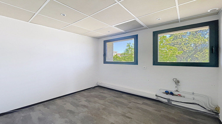 Ma-Cabane - Location Local commercial AIX-EN-PROVENCE, 130 m²