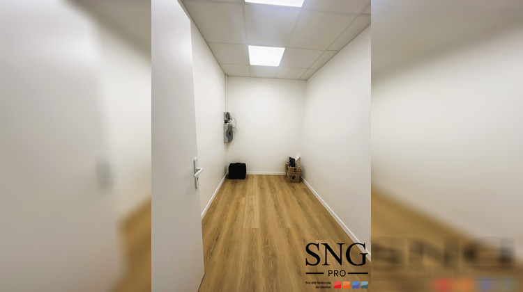 Ma-Cabane - Location Local commercial Aix-en-Provence, 58 m²