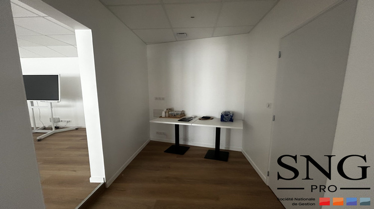 Ma-Cabane - Location Local commercial Aix-en-Provence, 58 m²