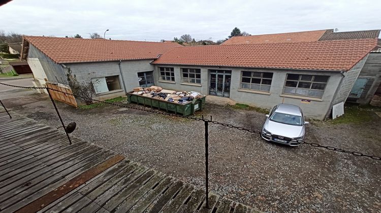 Ma-Cabane - Location Local commercial Aixe-sur-Vienne, 260 m²