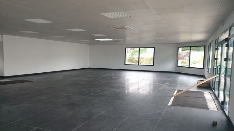 Ma-Cabane - Location Local commercial Aixe-sur-Vienne, 368 m²