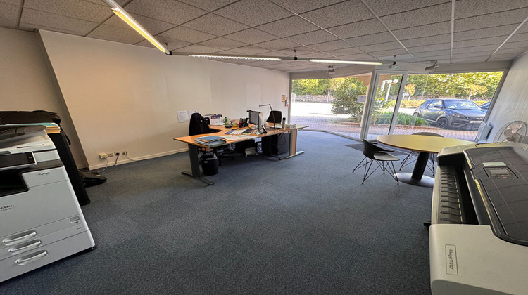 Ma-Cabane - Location Local commercial AIZENAY, 55 m²