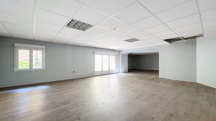 Ma-Cabane - Location Local commercial Ajaccio, 210 m²