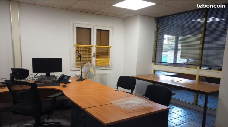 Ma-Cabane - Location Local commercial ALBERTVILLE, 215 m²