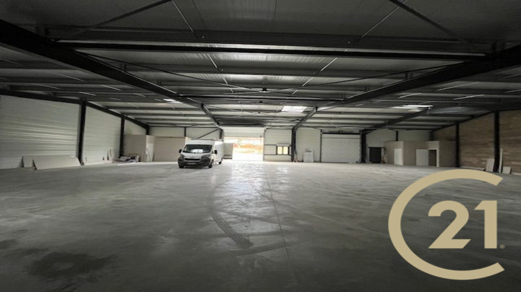 Ma-Cabane - Location Local commercial Albi, 322 m²