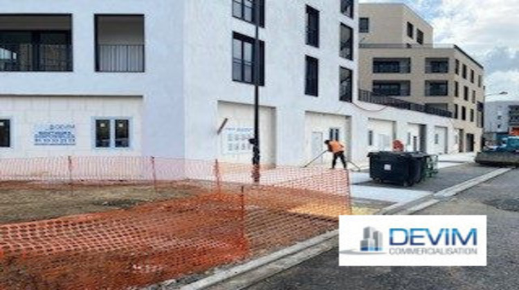 Ma-Cabane - Location Local commercial Alfortville, 132 m²