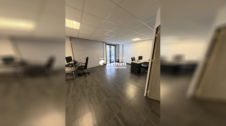 Ma-Cabane - Location Local commercial Alfortville, 75 m²