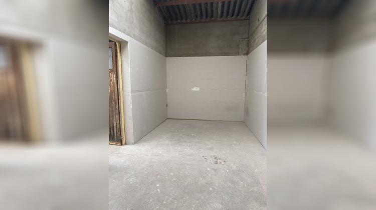 Ma-Cabane - Location Local commercial Ambérieu-en-Bugey, 84 m²