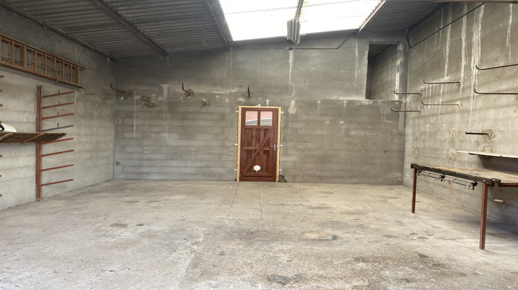 Ma-Cabane - Location Local commercial Ambérieu-en-Bugey, 84 m²