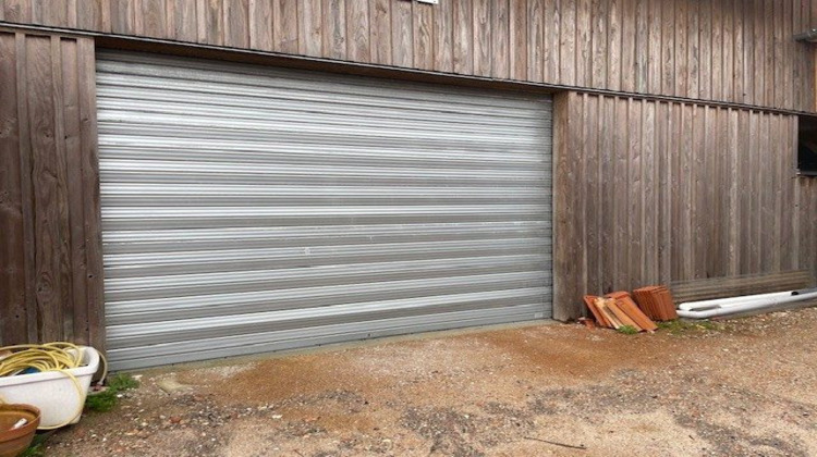 Ma-Cabane - Location Local commercial Andernos-les-Bains, 150 m²