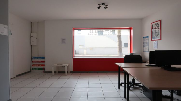 Ma-Cabane - Location Local commercial ANDREZIEUX BOUTHEON, 30 m²