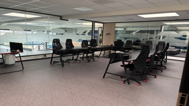 Ma-Cabane - Location Local commercial ANDREZIEUX-BOUTHEON, 858 m²